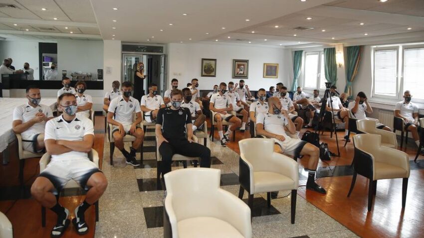 PARTIZAN OBAVIO PROZIVKU Crno-beli u Zemunu počeli pripreme