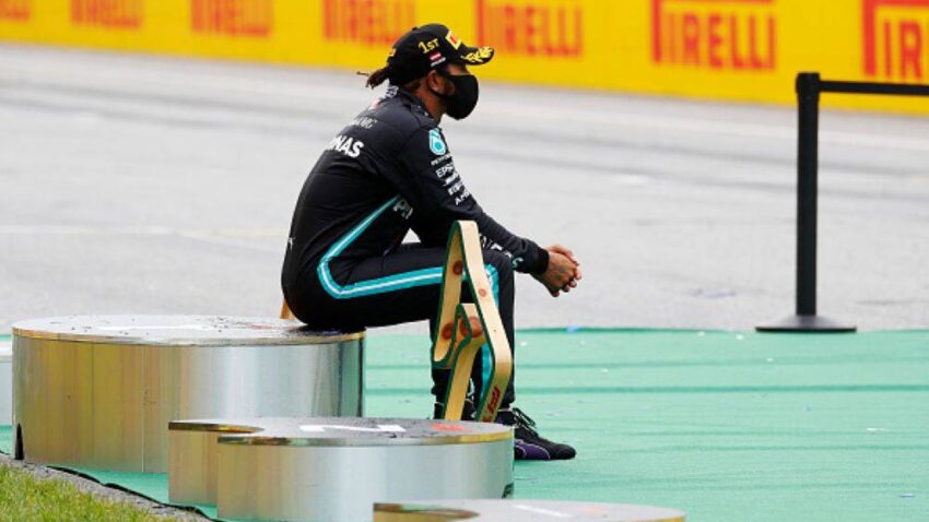 ODUŽILO SE: Šef Mercedesa otkrio kada bi Hamilton mogao da potpiše