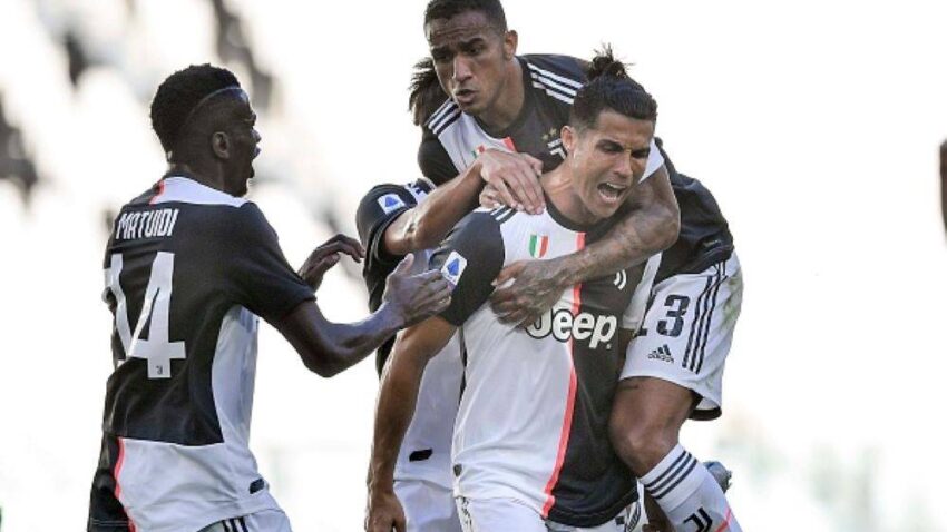 VEČE ZA REKORDE Bufon i Ronaldo pišu istoriju, Juventus pobeđuje!