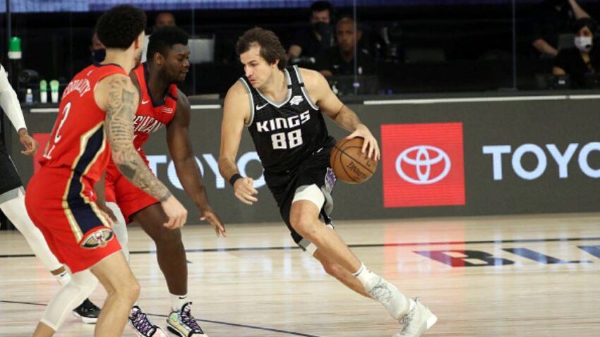 Kingsi konačno zaigrali, ali kasno: Bjelica i Bogdan odlični u pobedi protiv Pelikansa