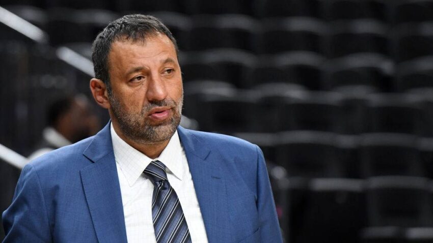 DIVAC - GOSPODSKI Prva izjava nakon odlaska iz Sakramenta