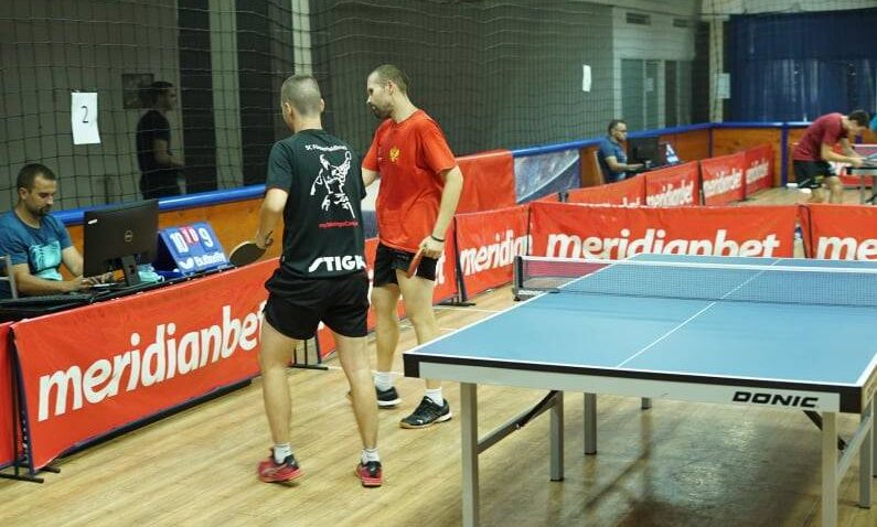 STONOTENISKI SPEKTAKL U PINKIJU Završen prvi dan MERIDIANBET KUPA