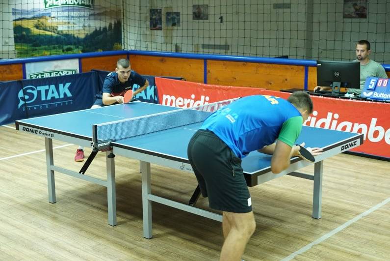 SPUŠTENA ZAVESA NA MERIDIANBET KUP Osvajač kadetske bronze najbolji 2 Meridianbet kup stoni tenis 3 dan 4