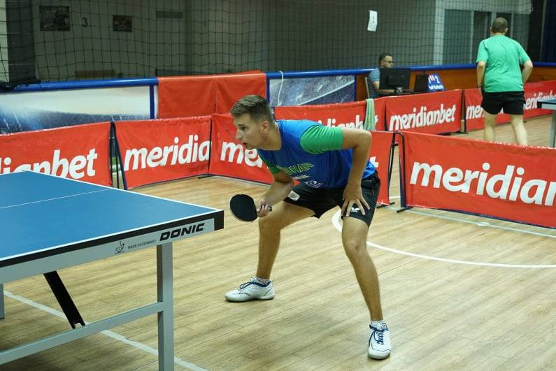 SPUŠTENA ZAVESA NA MERIDIANBET KUP Osvajač kadetske bronze najbolji 3 Meridianbet kup stoni tenis 3 dan 5