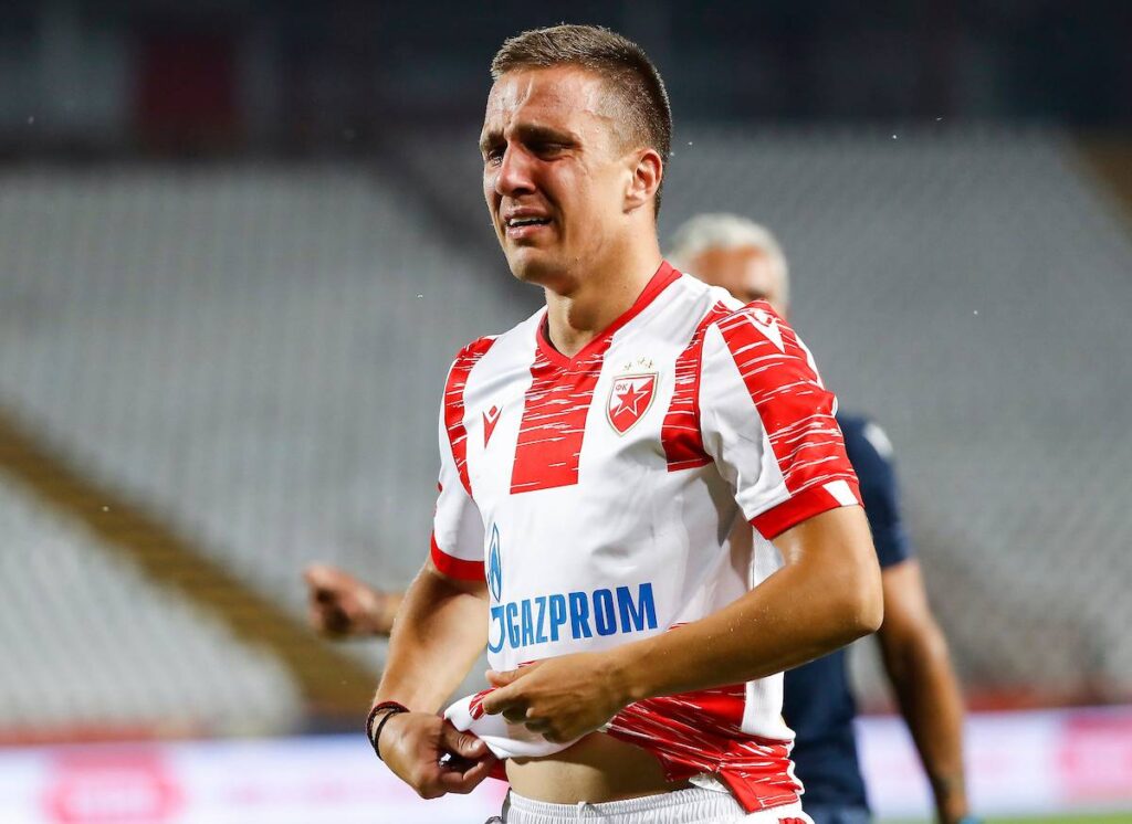 SUZE ZA KRAJ Emotivan oproštaj Jovičića od Crvene zvezde! (FOTO) 1 ZVEZDA SPARTAK 35