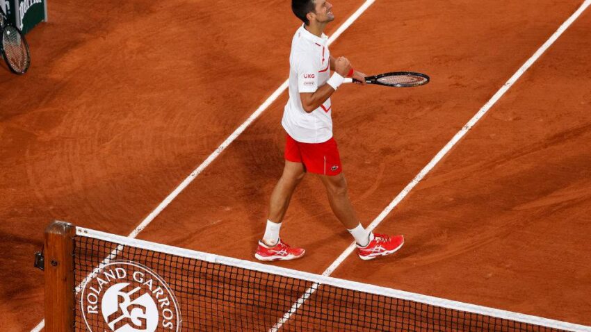 NOVAK PORUČUJE: Želim sve da unapredim u svojoj igri