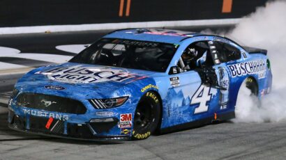 HARVIK NASTAVLJA DA DOMINIRA Završen prvi krug plej-ofa NASCAR šampionata