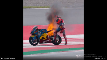 MOTO GP 2: Motor goreo dok je bio u pokretu, vozač ostao nepovređen