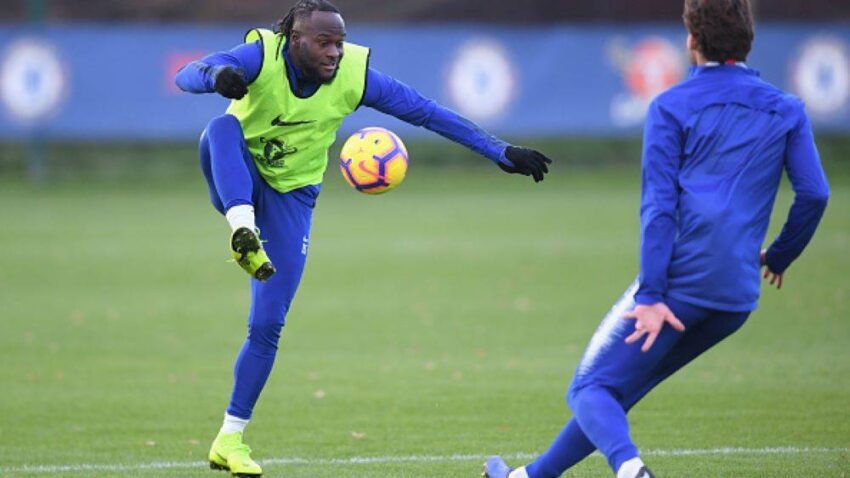 NIGERIJAC NA NOVOJ POZAJMICI Čelsi potvrdio gde ide Mozes!