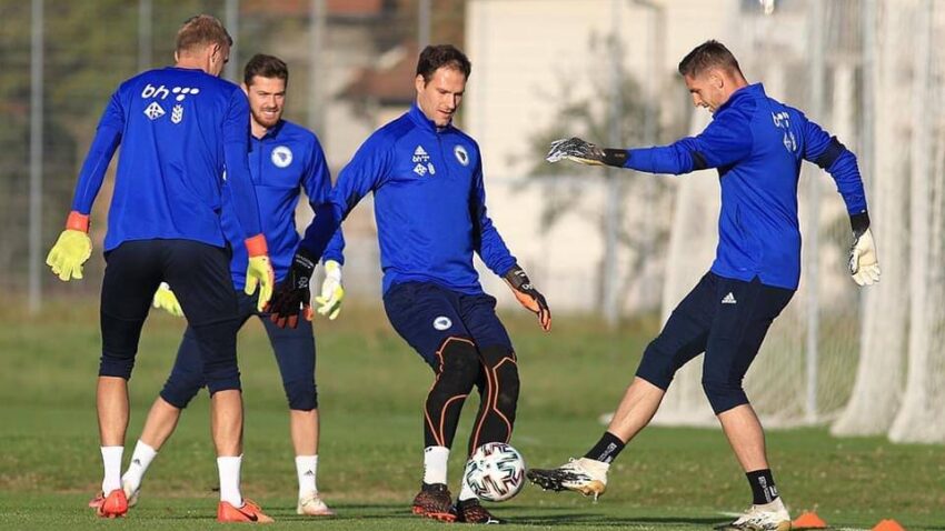 KAO GROM IZ VEDRA NEBA! Begović napustio reprezentaciju BiH