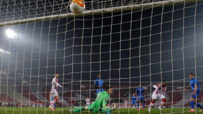 FUDBALSKI FAKULTET Golman Slovana oduševljen Zvezdom, ali se ne predaje!