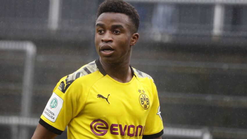 Borusija Dortmund bez Mukoka u narednim nedeljama