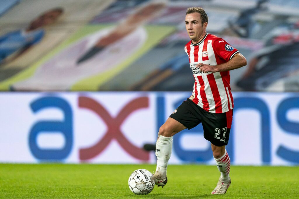 Mario Gece-Joahim Lev-psv