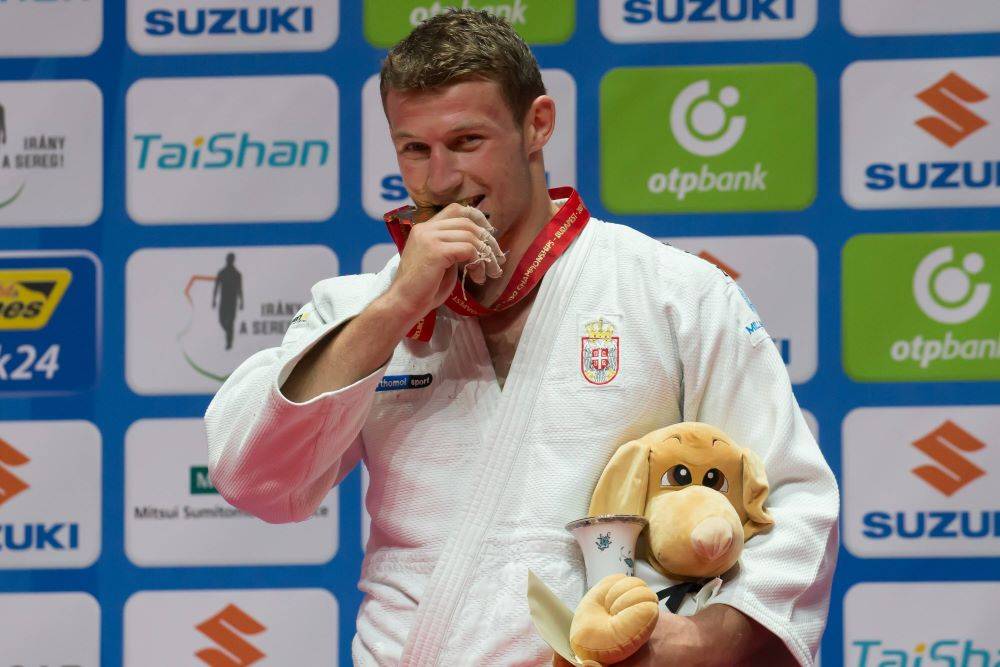 nemanja-majdov-