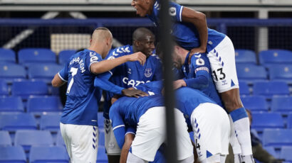 Everton se vratio u vrh, Arsenal ide ka Čempionšipu