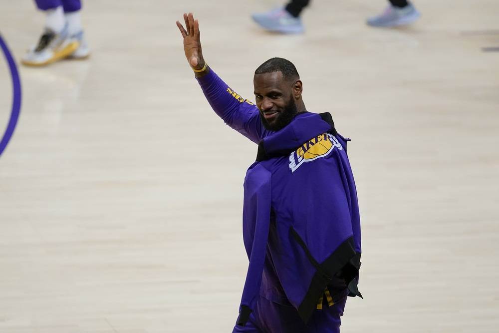 los asndjeles-lejkersi-lebron-dzejms-ibrahimović-odgovor