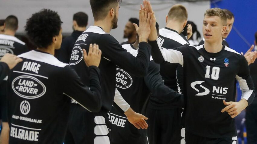 Partizan otvara Top 16: Crno-beli u Evrokupu izvlače sezonu