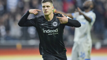 Jović promovisan u Ajntrahtu: Real zna da je Luka u dobrim rukama