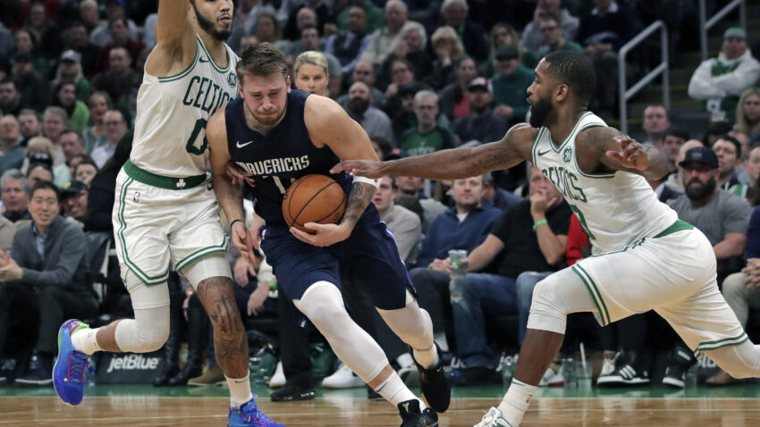 BOSTON SELTIKSI U RASULU: Braun i Tejtum ne žele da dodaju loptu!