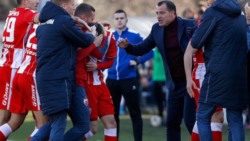 ZVANIČNO: Zvezda se rastala sa svojim detetom