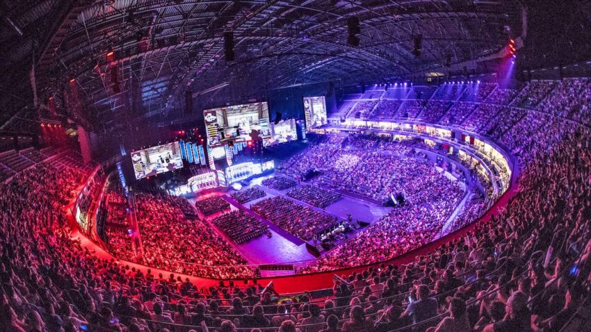 Koji esport je podelio najviše novca u 2020. godini?