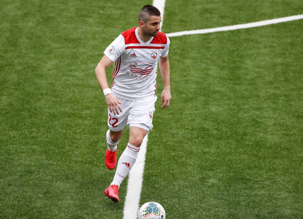 VOZDOVAC PARTIZAN 77