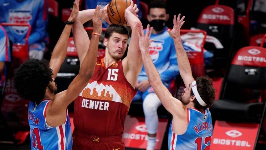 Jokić flertovao sa kvadripl-dablom, Denver prosuo +18!