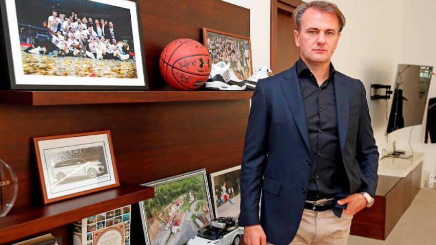 Ostoja poslao poruku kritičarima: Skreću pažnju sa svojih rezultata koji nisu za pohvalu!