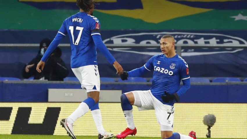 LUDNICA NA GUDISONU Everton posle produžetaka i kiše golova izbacio Totenhem