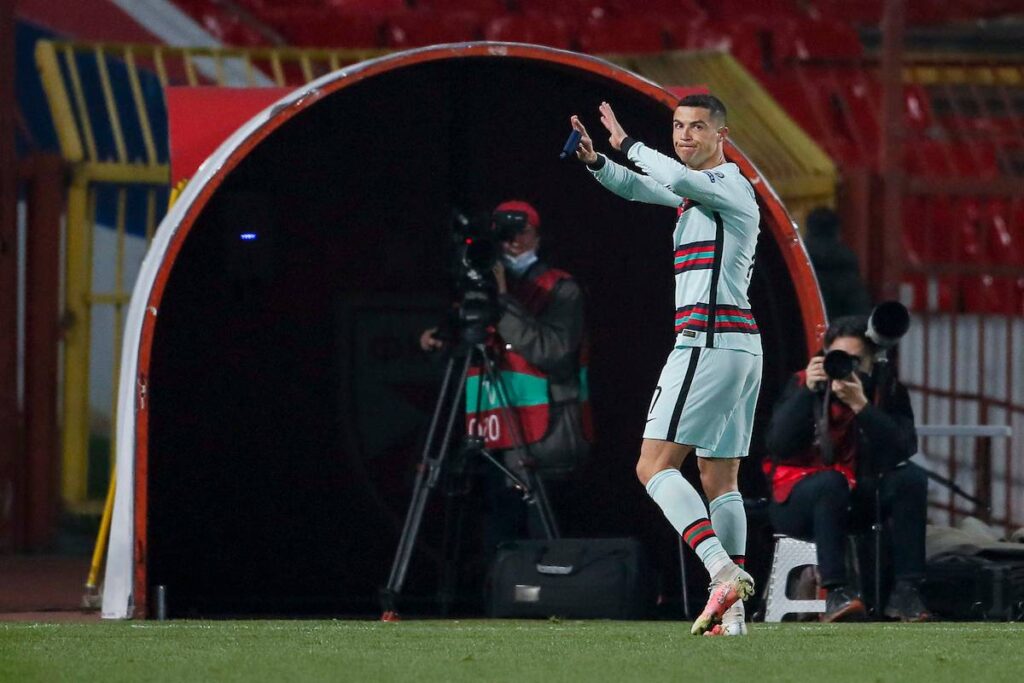 kristijano ronaldo-srbija-portugal