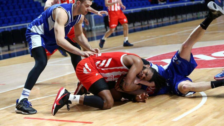 ABA LIGA PRESEKLA: Zvezda oštećena u meču broj četiri!