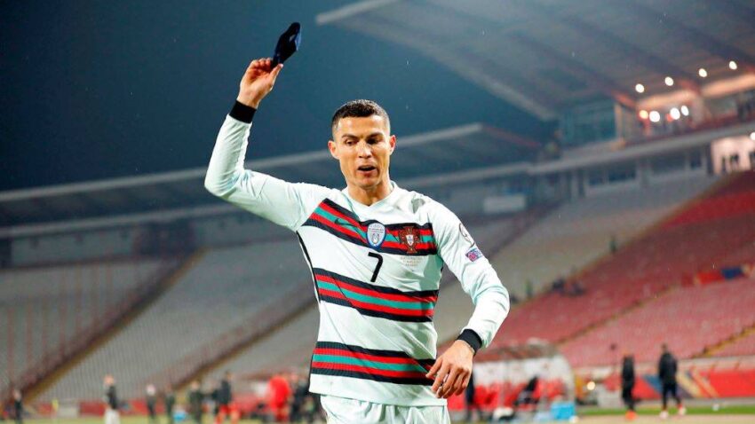 Oglasio se i Ronaldo, a da nije ni otišao sa stadiona: Čitavoj naciji naneta šteta!