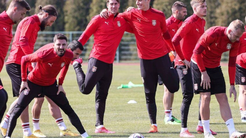 Kad je rezultat tu - tu su i osmesi! Fudbaleri Srbije odradili trening pred Portugal (FOTO)