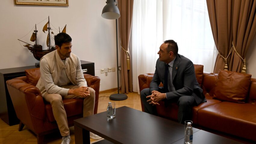 ĐOKOVIĆ RAZGOVARAO SA VULINOM: Sport je veoma važan za omladinu (VIDEO)
