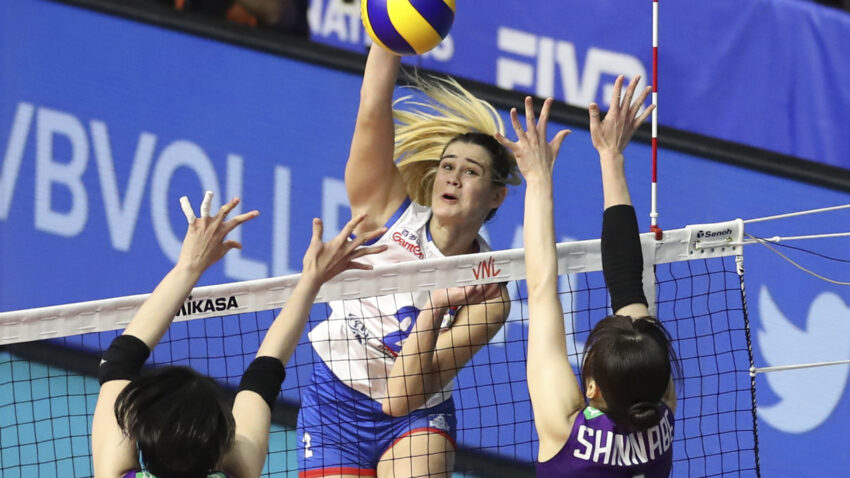 SRBIJA SE UZDIGLA Podmlađene odbojkašice zablistale protiv Poljske!