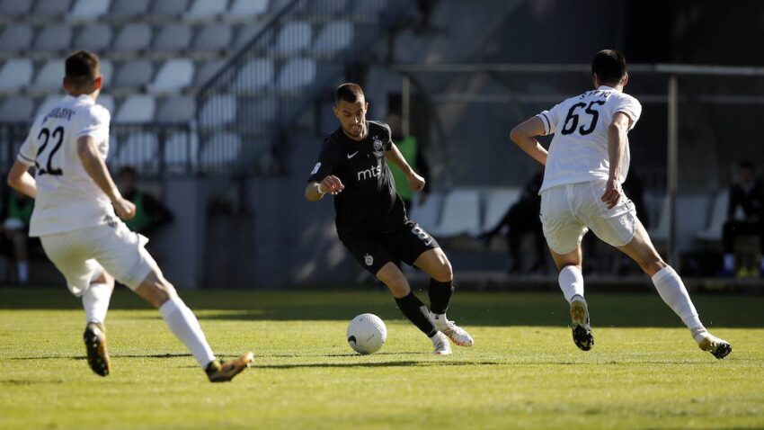 NAČELI IH VEĆ U 20. SEKUNDI: Partizan uz "dvojku" napustio Brdo