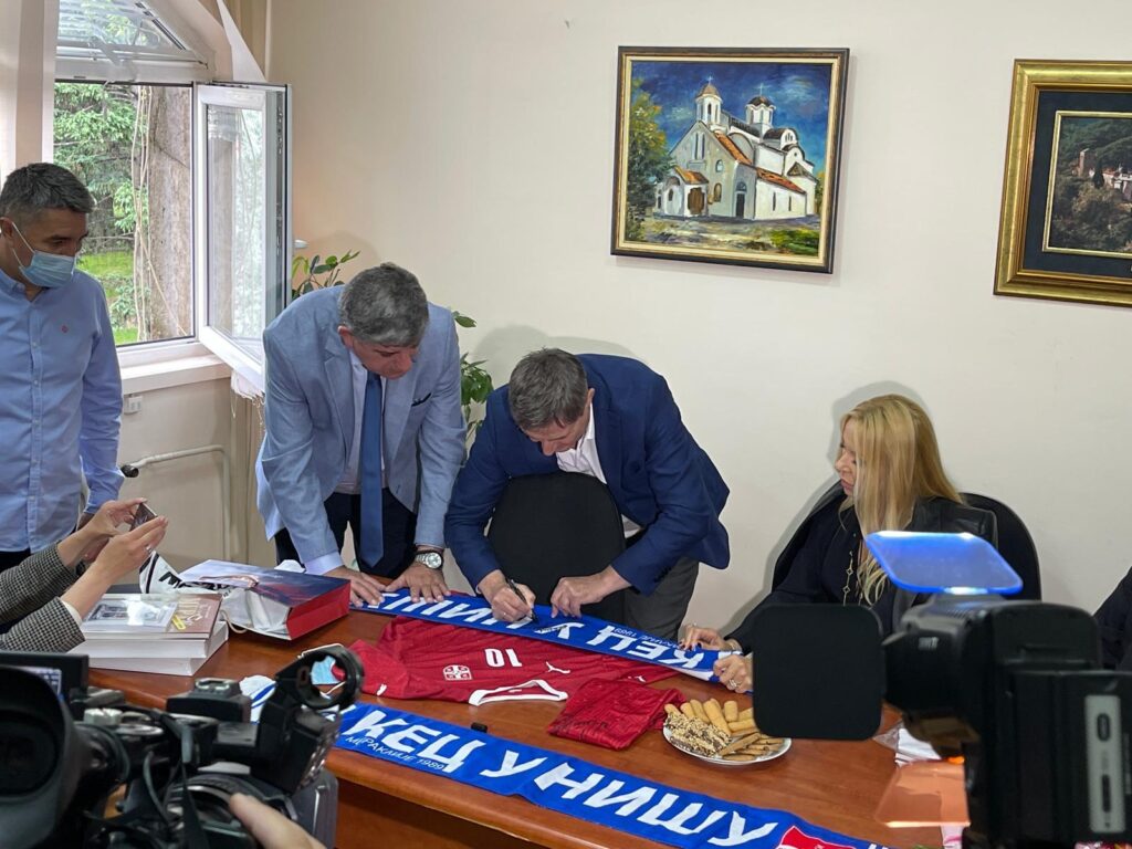 dragan stojković piksi-niš-fss