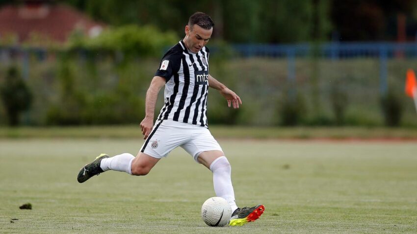 NATHO POSLAO PORUKU SAIGRAČIMA: Želim vam sreću poslednje tri utakmice pre pauze!