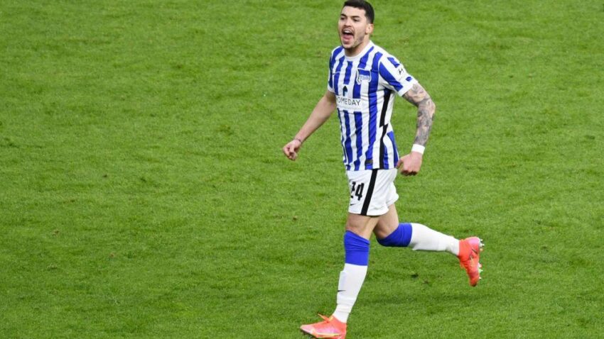 FUDBAL JE UVEK U MODI: Radonjić želi da ostane u Herti!