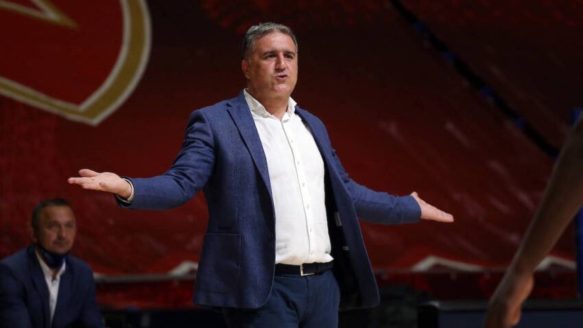 BAJIĆ U SVOM MANIRU: Selektor Makedonije urlao na igrače! (VIDEO)
