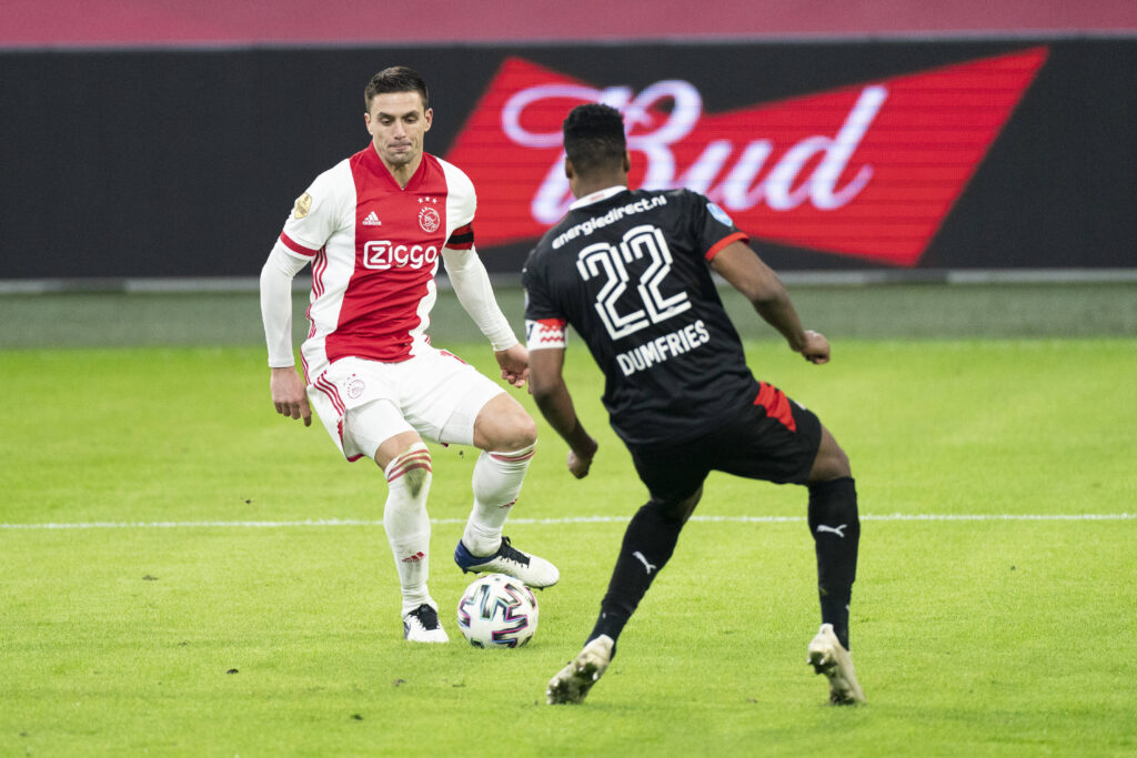 denzel-damfris-psv-ajaks-tadić