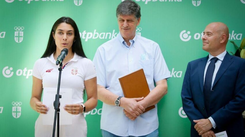 NAJVEĆE OKUPLJANJE OLIMPIJACA PRE ODLASKA U TOKIO: Koga će Milica Mandić izabrati za nosioca zastave?