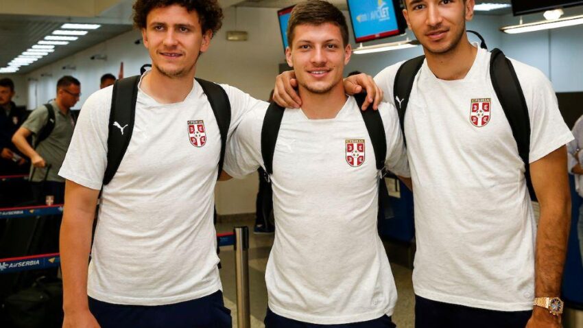 FUDBALSKI TRANSFERI: Srbi ponovo u centru pažnje - Jovića nude Interu, Grujić sleteo u Porto!