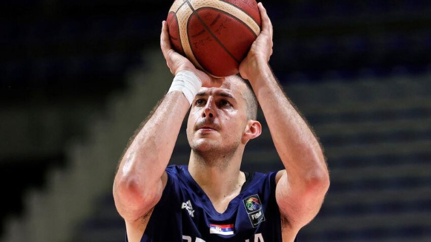 BJELICA ODUŠEVLJEN: Stef Kari kao na video igrici!