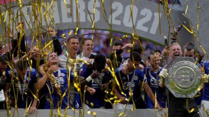 FUDBAL SE VRATIO U ENGLESKU: Prvi trofej za Lester!