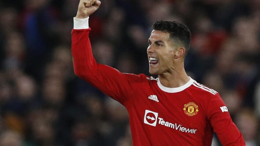 RONALDOV JUBILEJ ZA POBEDU JUNAJTEDA: Portugalac postigao 700. klupski gol za tri boda protiv Evertona!