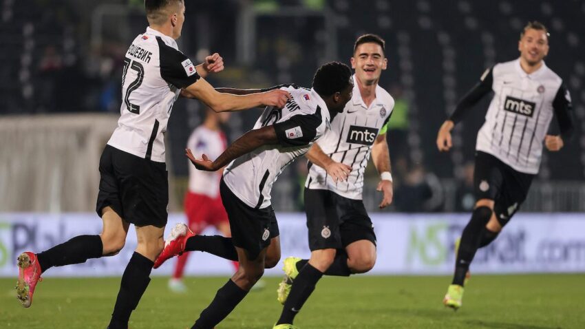 SIMULTANKA CRNO-BELIH: Partizan deklasirao Vojvodinu u Humskoj!