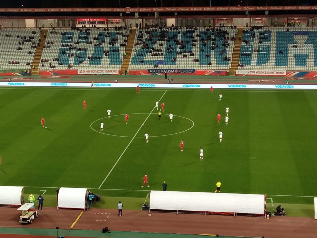 ZAGREVANJE ZA PORTUGAL: Srbija nemilosrdna, četiri gola u mreži Katara pred meč decenije! 3 srbija-katar-publika