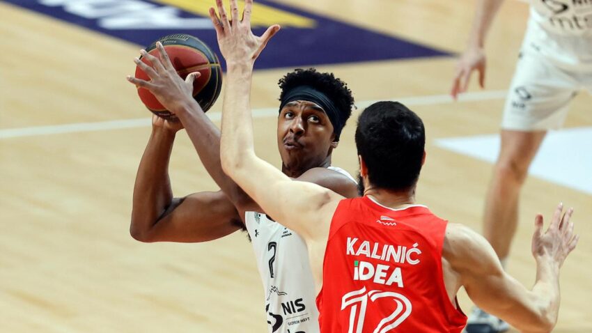 ODREĐENE I SUDIJE ZA DERBI: Evo ko deli pravdu Zvezdi i Partizanu!