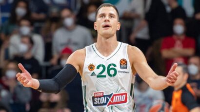 DA POZAVIDI I STEF KARI: Nestvaran koš Nedovića koji je oduševio Evropu! (VIDEO)
